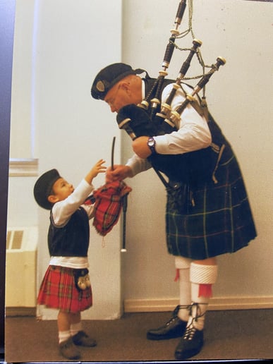 Gallery photo 43 of Rick Beaulieu - Highland Bagpiper
