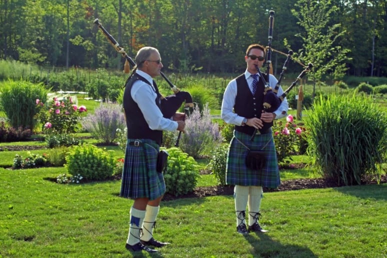 Gallery photo 6 of Jack Farrell - Highland Bagpiper for All Occasions