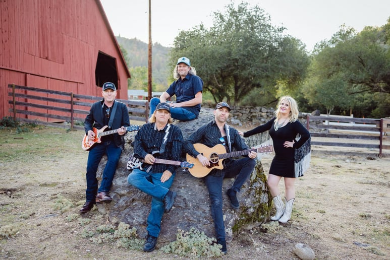 Gallery photo 1 of Highway Vagabonds: A Tribute to Miranda Lambert