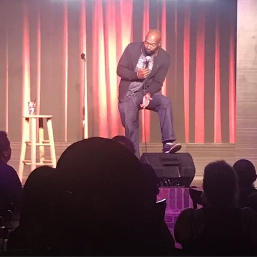 Gallery photo 3 of Hilarious comedian..clean or adult show!