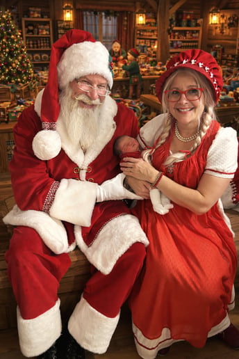 Gallery photo 2 of Hilltop Santa and Mrs Claus