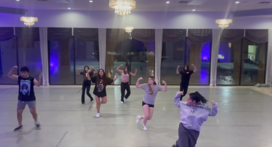 Gallery photo 1 of Hip-Hop Dancer and Instructor