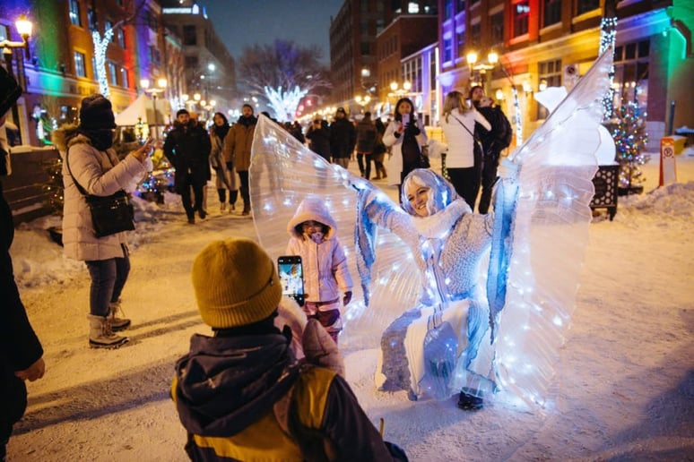 Gallery photo 3 of Hula Hoop Circus