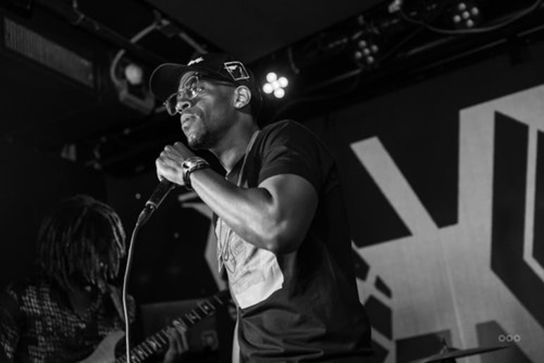 Gallery photo 8 of Johnnie Floss