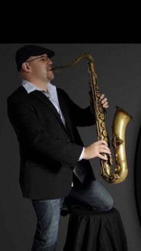 Gallery photo 6 of FiggySax