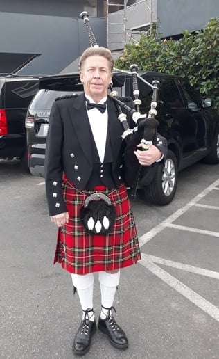 Gallery photo 1 of Hire-A-Bagpiper