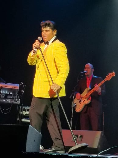 Gallery photo 4 of Hispanic Elvis Presley