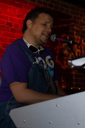 Gallery photo 7 of Hit Me 90s - Tribute To 90s Pop