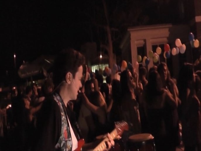 Gallery photo 6 of Mikey's One Man Beach Band