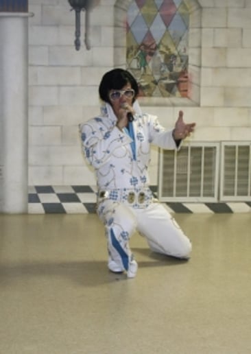 Gallery photo 3 of Elvis Tribute Artist