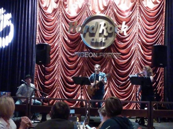 Gallery photo 1 of HMCo. (HodgesMusicCo.)