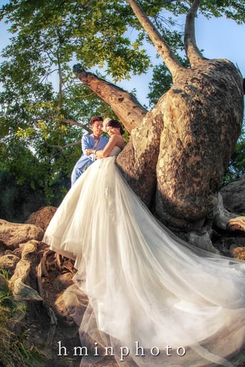 Gallery photo 1 of HminPhoto