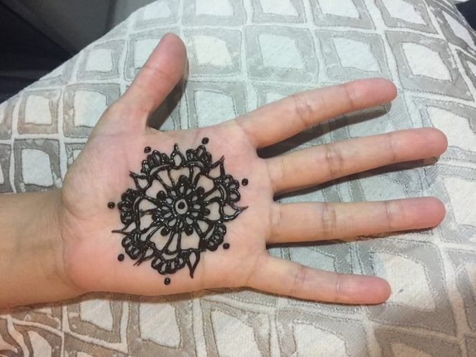 Gallery photo 3 of Hmy Henna