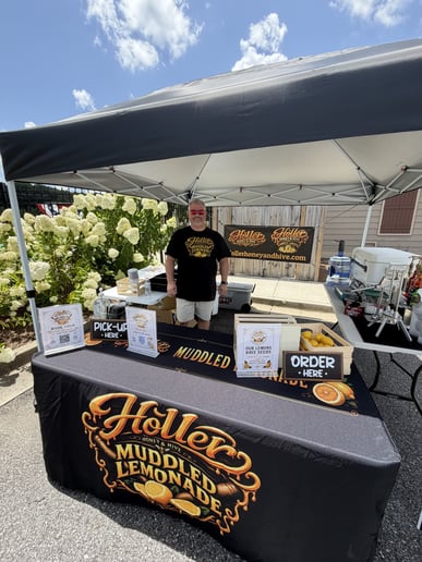 Gallery photo 4 of Holler Muddled Lemonade