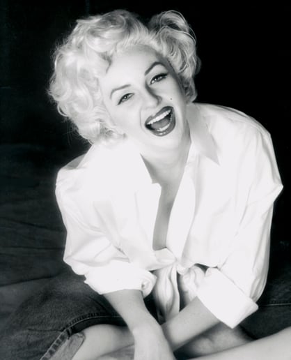Gallery photo 6 of Holly Beavon Marilyn, Madonna & Felicity Shagwell