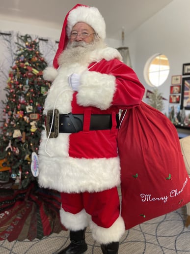 Gallery photo 5 of Holly Jolly Santa