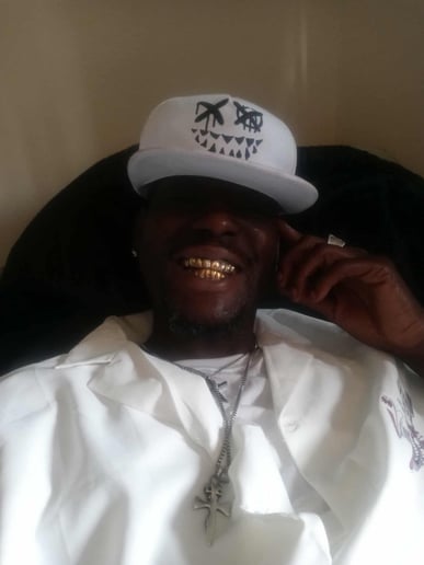 Gallery photo 2 of HollyHood Cannonz
