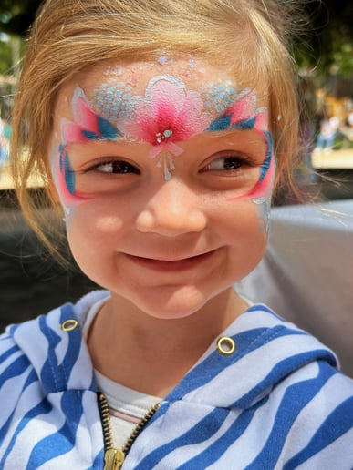 Gallery photo 9 of Hollywood Face Painting