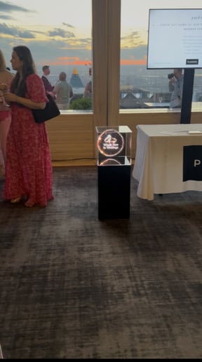 Gallery photo 4 of Hologram Box Displays