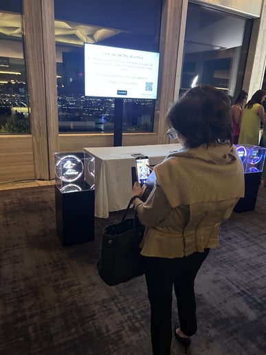 Gallery photo 7 of Hologram Box Displays