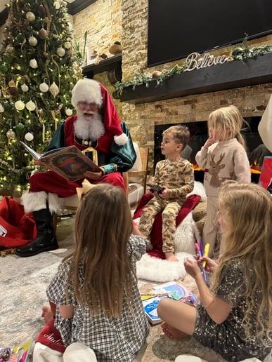 Gallery photo 7 of Santa Phillip