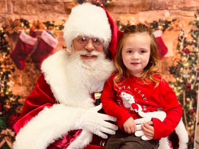 Gallery photo 11 of Santa Phillip