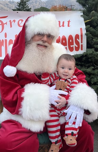 Gallery photo 2 of Santa Phillip