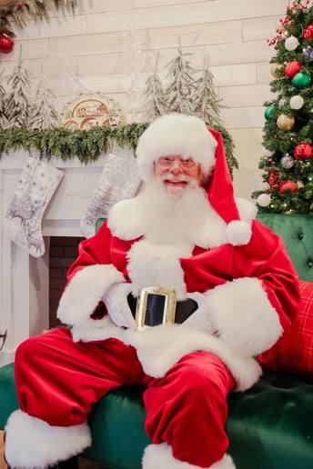 Gallery photo 1 of Santa Phillip