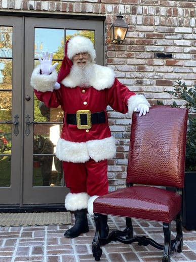 Gallery photo 4 of Santa Phillip