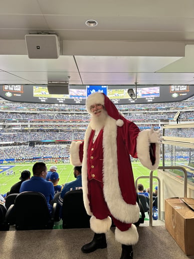 Gallery photo 5 of Santa Phillip