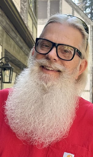 Gallery photo 13 of Santa Phillip