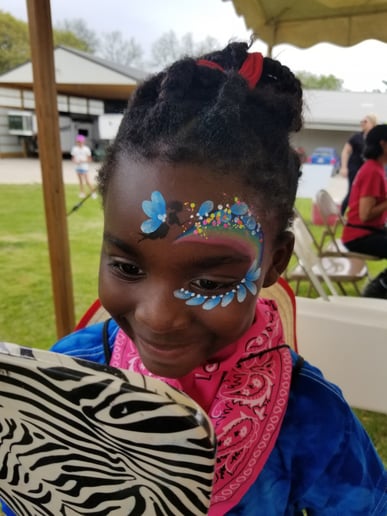 Gallery photo 9 of Honey B Face Paint