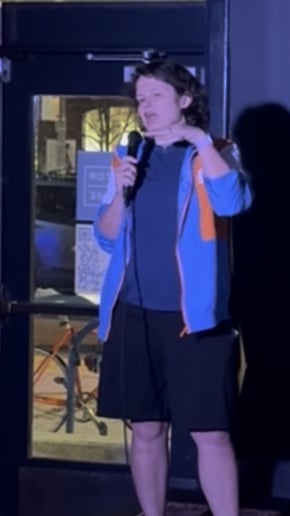 Gallery photo 2 of Candy's Comedy