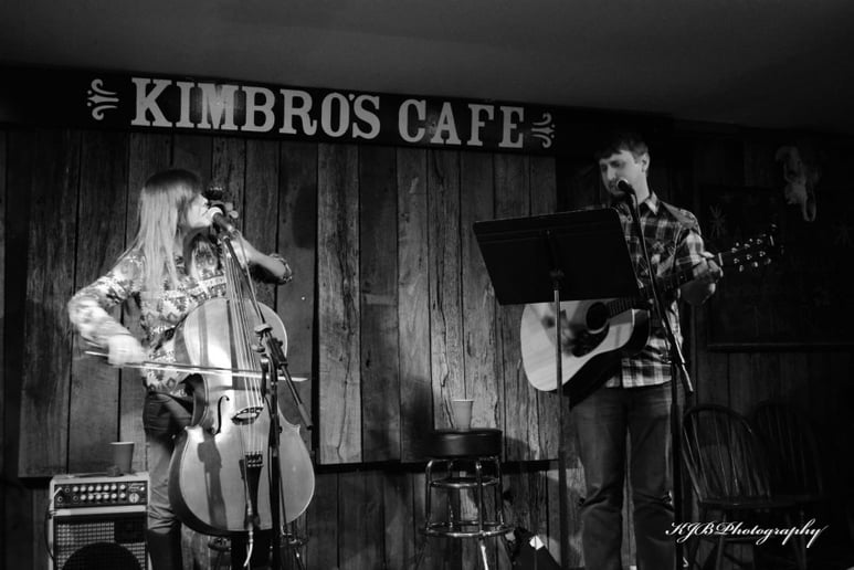 Gallery photo 4 of Honeyboy & Boots