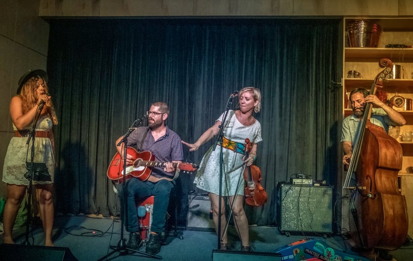 Gallery photo 10 of Misty Mountains Entertainment
