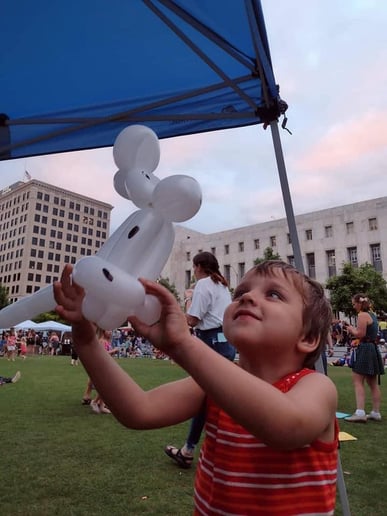 Gallery photo 8 of Lucy’s Balloons and Event Entertainment
