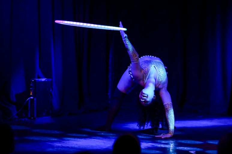 Gallery photo 1 of Hooping Serenity