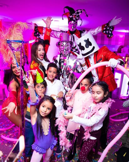 Gallery photo 10 of Hora Loca Crazy Hour