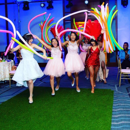 Gallery photo 5 of Hora Loca Crazy Hour