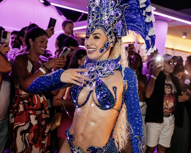Gallery photo 25 of Hora Loca Samba Show