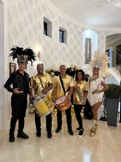 Gallery photo 5 of Hora Loca Samba Show