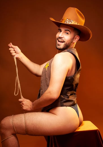 Gallery photo 4 of Tito Bonito