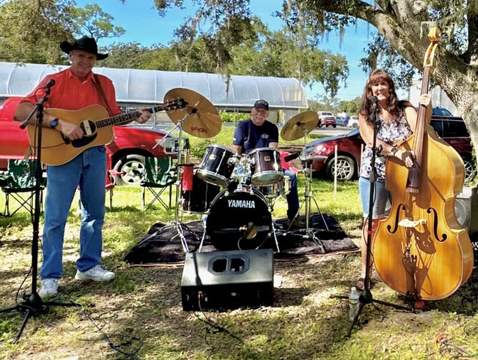Gallery photo 1 of Caloosa Country