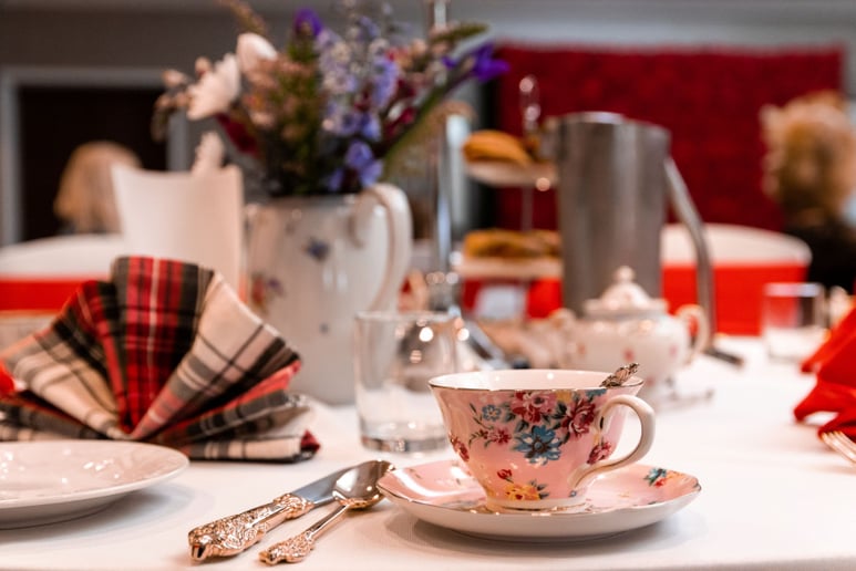 Gallery photo 1 of Houses of Windsor - Tea for Hire