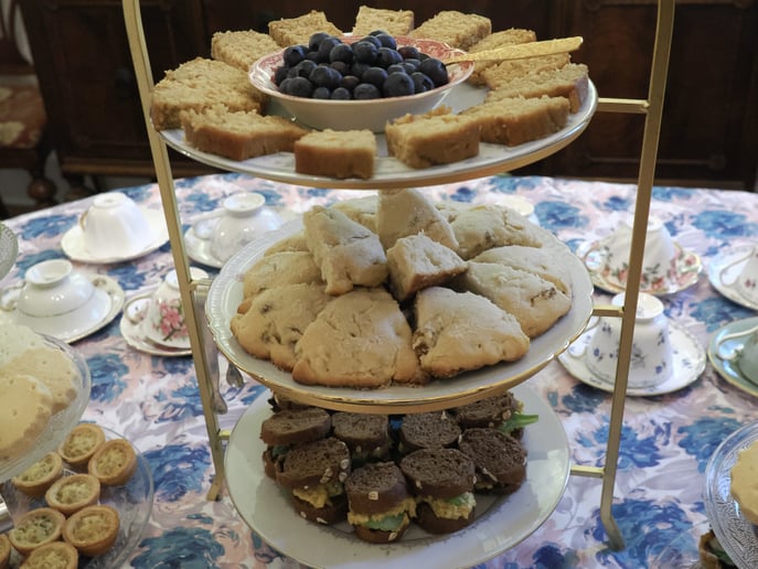 Gallery photo 7 of Houses of Windsor - Tea for Hire