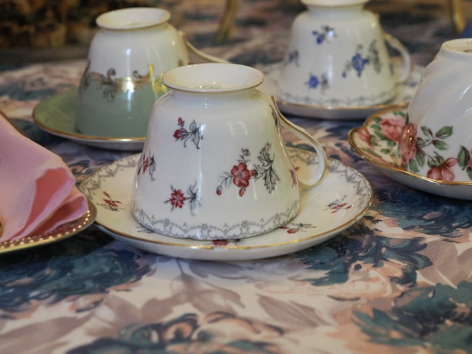 Gallery photo 9 of Houses of Windsor - Tea for Hire