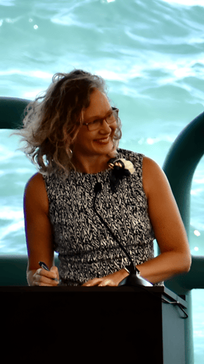 Gallery photo 5 of Resilience & Leadership Speaker