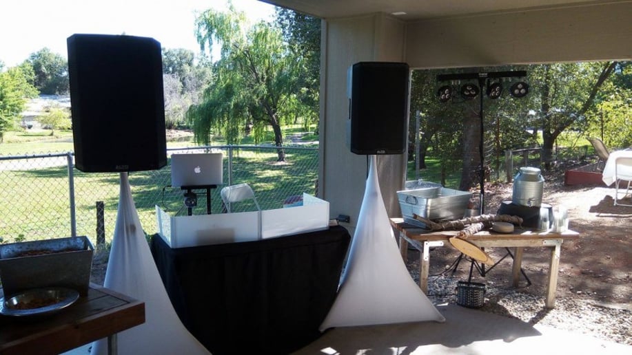 Gallery photo 7 of DJ Jeremy Howard