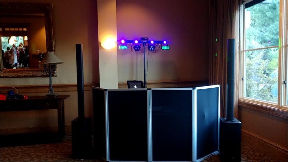 Gallery photo 5 of DJ Jeremy Howard
