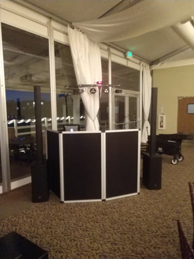 Gallery photo 3 of DJ Jeremy Howard